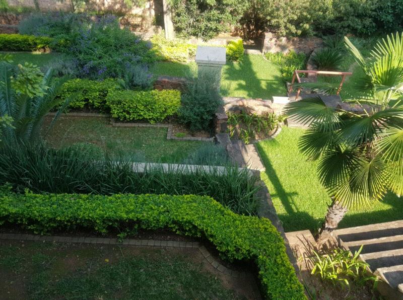 4 Bedroom Property for Sale in Waterkloof Glen Gauteng