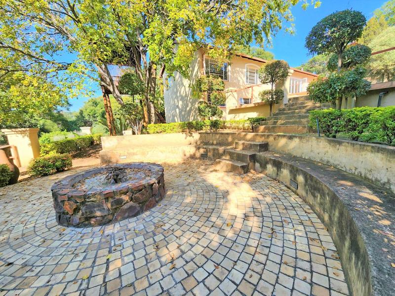 4 Bedroom Property for Sale in Waterkloof Glen Gauteng