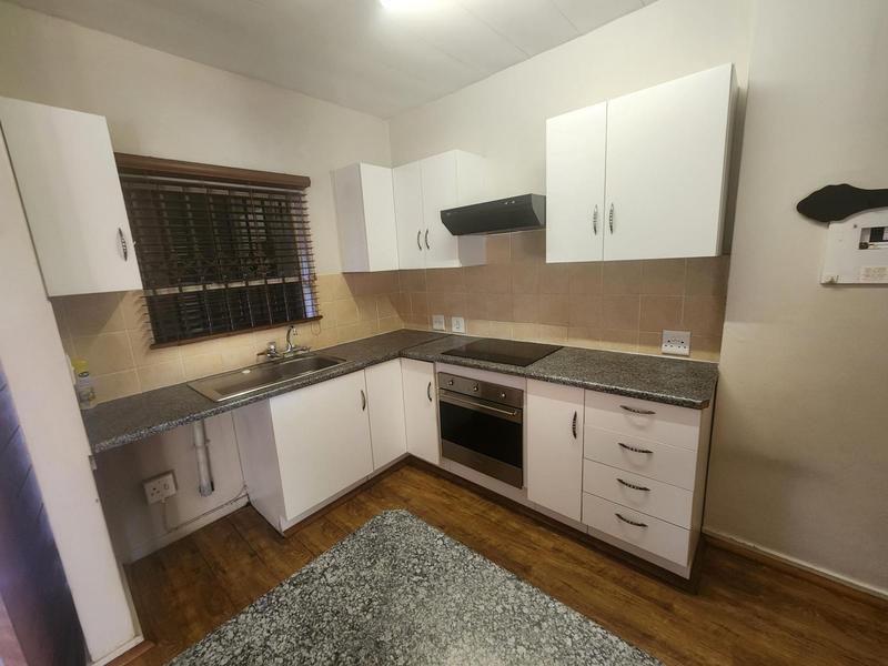 2 Bedroom Property for Sale in Pierre Van Ryneveld Gauteng