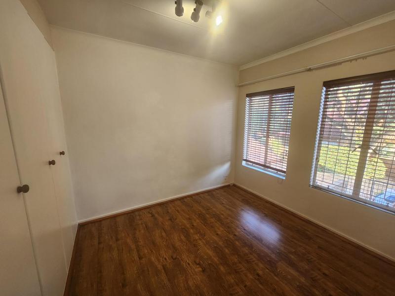 2 Bedroom Property for Sale in Pierre Van Ryneveld Gauteng