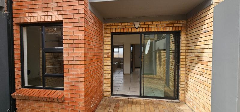 To Let 2 Bedroom Property for Rent in Meyersdal Gauteng