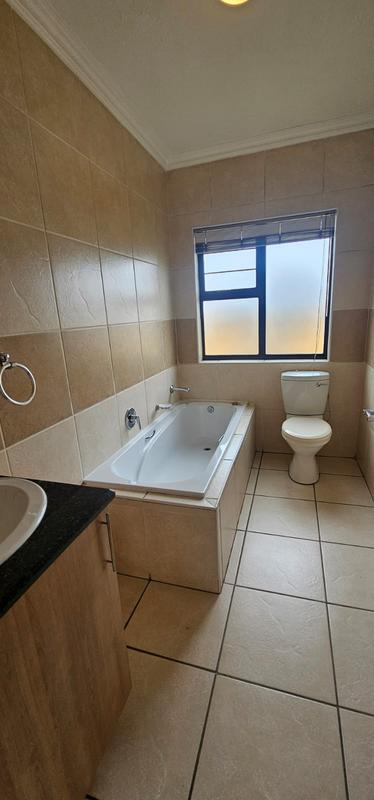 To Let 2 Bedroom Property for Rent in Meyersdal Gauteng