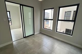 To Let 1 Bedroom Property for Rent in Waterfall Gauteng