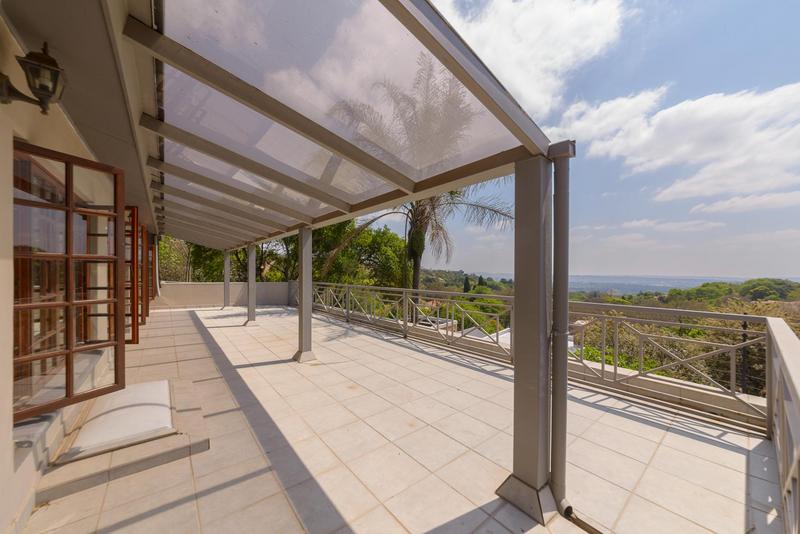 5 Bedroom Property for Sale in Waterkloof Ridge Gauteng