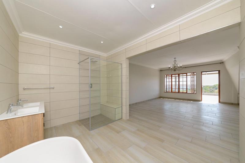 5 Bedroom Property for Sale in Waterkloof Ridge Gauteng