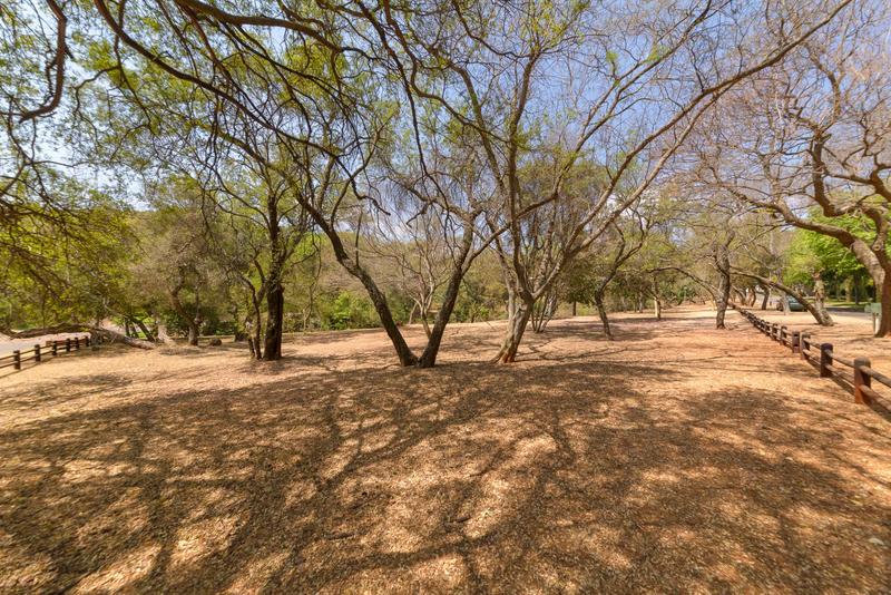 5 Bedroom Property for Sale in Waterkloof Ridge Gauteng