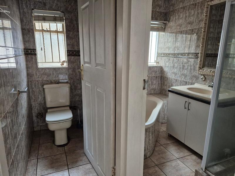 3 Bedroom Property for Sale in Ravensklip Gauteng