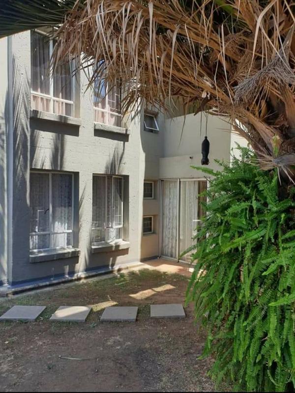 To Let 3 Bedroom Property for Rent in Verwoerdpark Gauteng