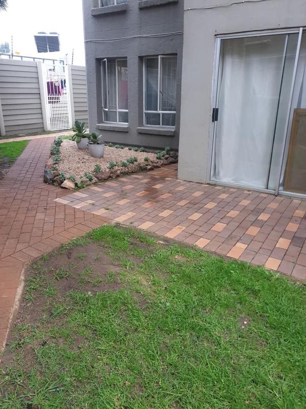 To Let 3 Bedroom Property for Rent in Verwoerdpark Gauteng