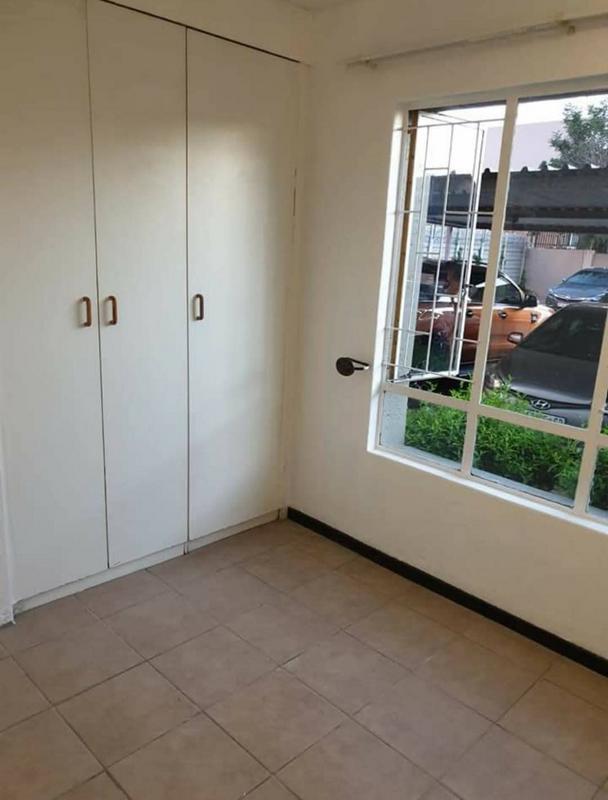 To Let 3 Bedroom Property for Rent in Verwoerdpark Gauteng
