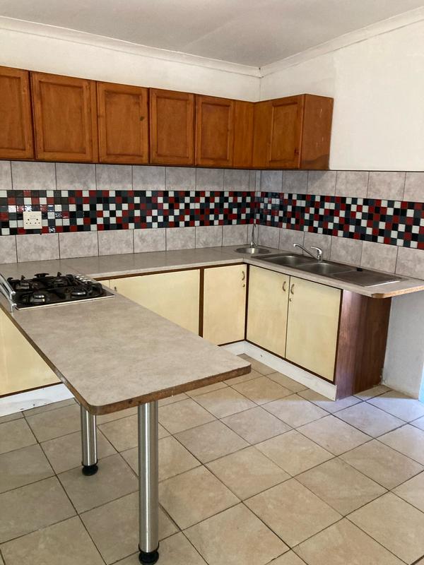 To Let 1 Bedroom Property for Rent in Primrose Gauteng