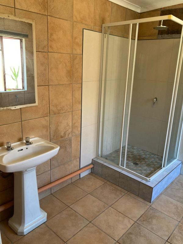 To Let 1 Bedroom Property for Rent in Primrose Gauteng