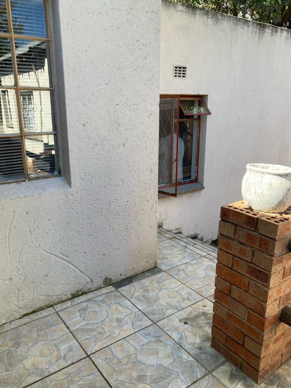 To Let 1 Bedroom Property for Rent in Primrose Gauteng