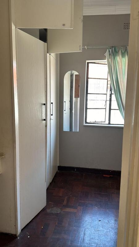 To Let 1 Bedroom Property for Rent in Cyrildene Gauteng
