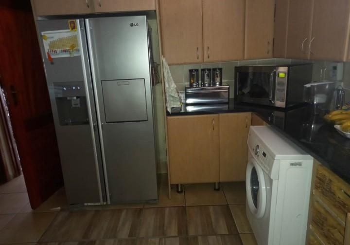 To Let 4 Bedroom Property for Rent in Buccleuch Gauteng