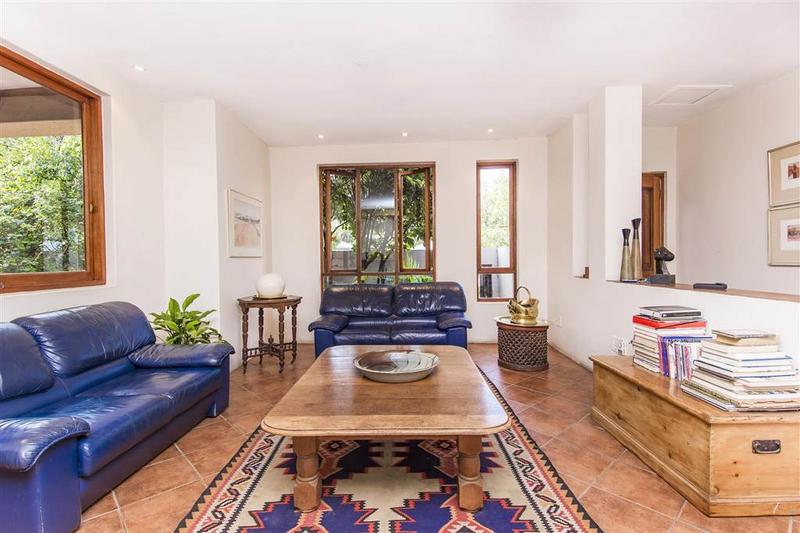 To Let 2 Bedroom Property for Rent in Norwood Gauteng