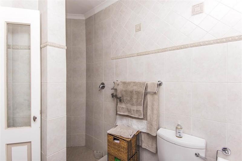To Let 2 Bedroom Property for Rent in Norwood Gauteng