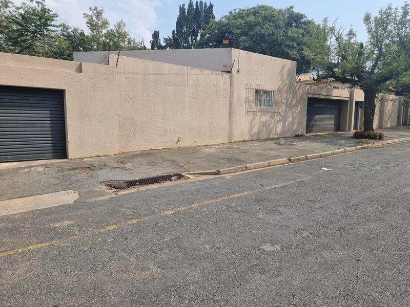 To Let 2 Bedroom Property for Rent in Norwood Gauteng