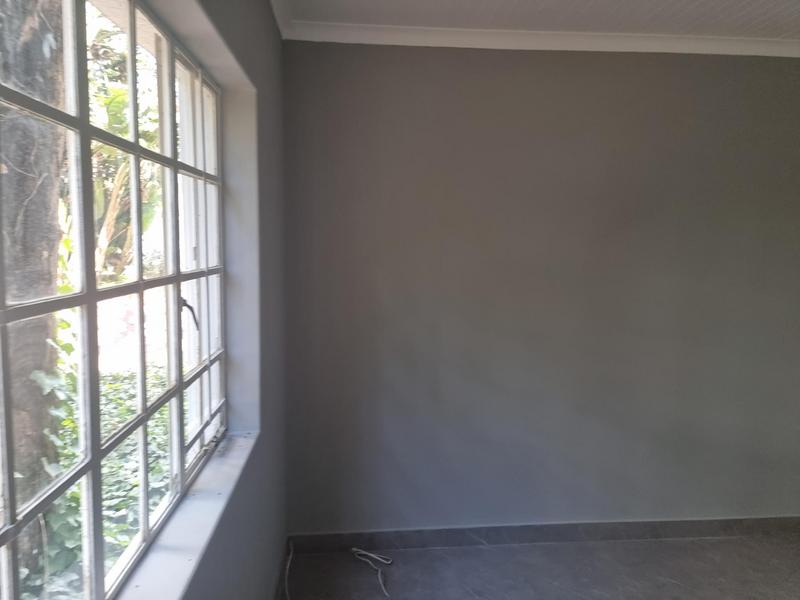 5 Bedroom Property for Sale in Atholl Gauteng