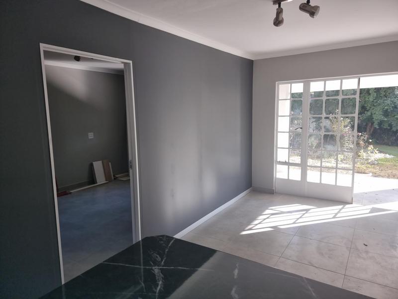 5 Bedroom Property for Sale in Atholl Gauteng