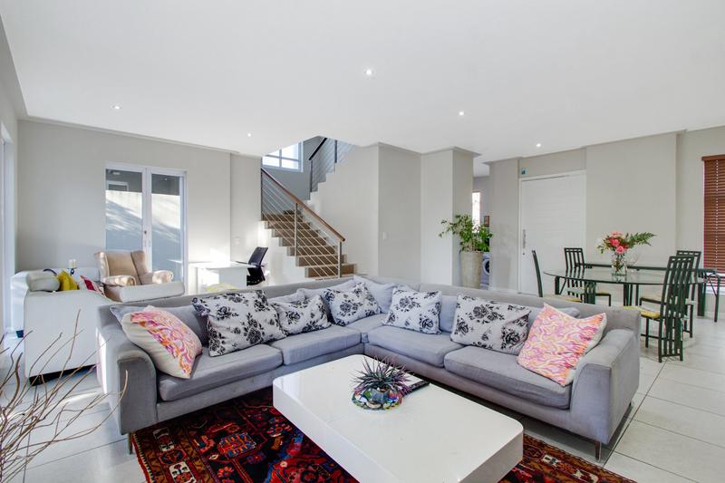 To Let 3 Bedroom Property for Rent in Dainfern Golf Estate Gauteng