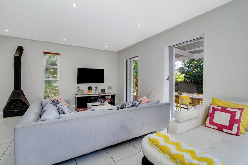 To Let 3 Bedroom Property for Rent in Dainfern Golf Estate Gauteng