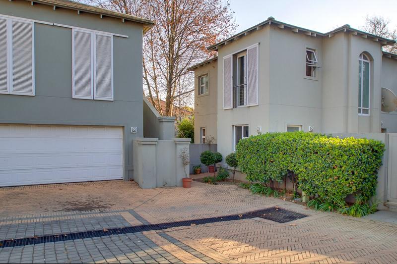 To Let 3 Bedroom Property for Rent in Dainfern Golf Estate Gauteng