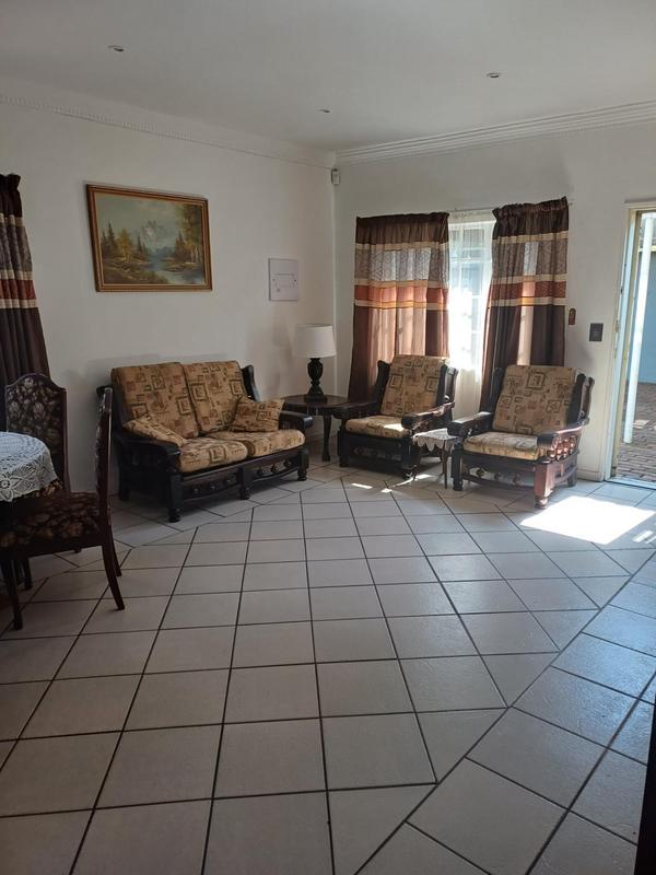 To Let 2 Bedroom Property for Rent in Wierda Park Gauteng