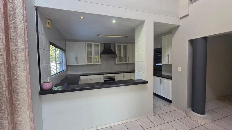 To Let 4 Bedroom Property for Rent in Eldopark Gauteng