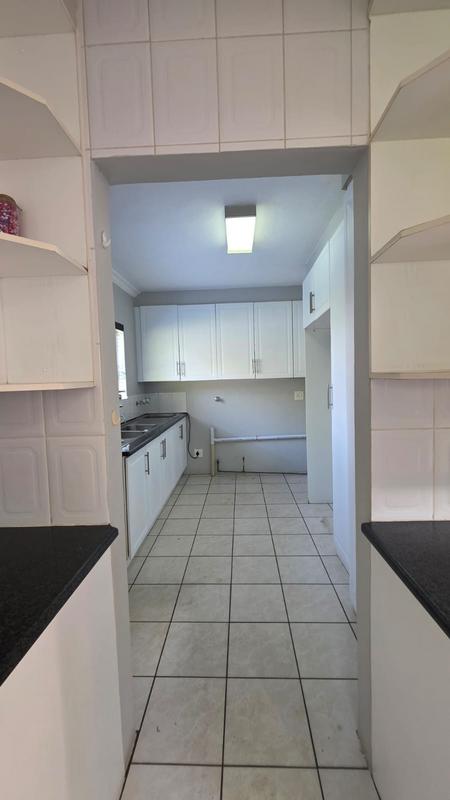 To Let 4 Bedroom Property for Rent in Eldopark Gauteng