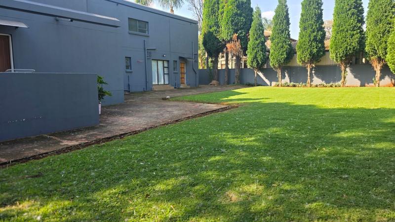 To Let 4 Bedroom Property for Rent in Eldopark Gauteng