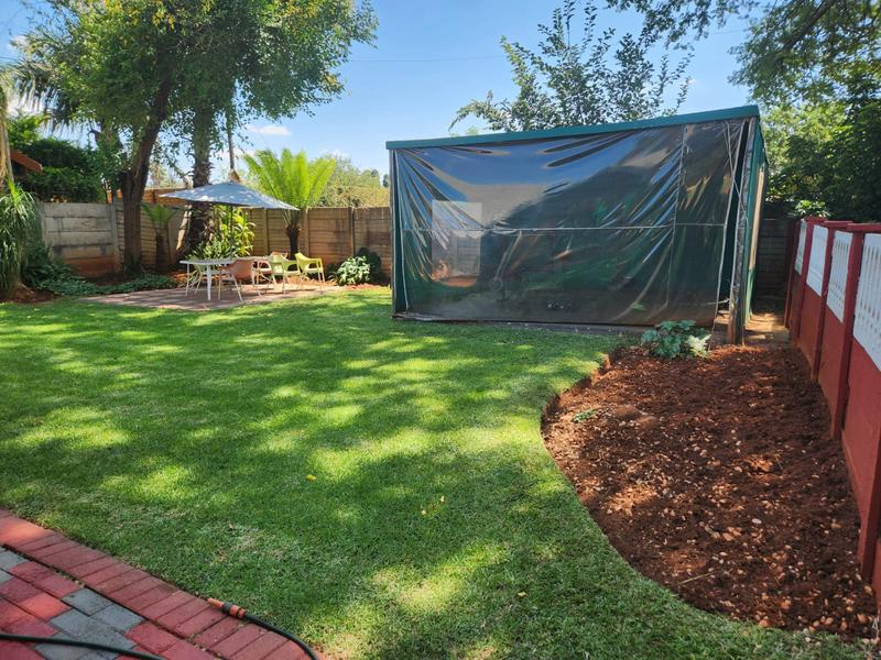 3 Bedroom Property for Sale in Hesteapark Gauteng