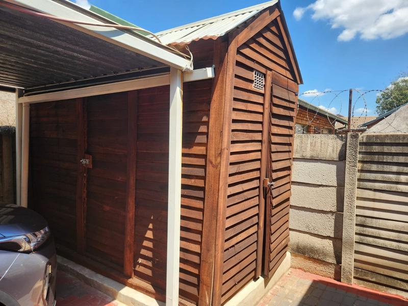 3 Bedroom Property for Sale in Hesteapark Gauteng