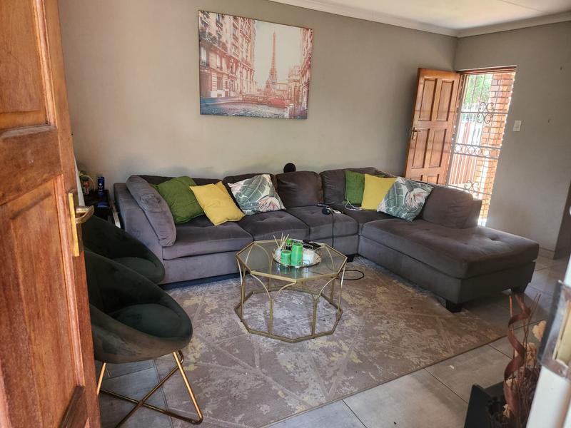 3 Bedroom Property for Sale in Hesteapark Gauteng