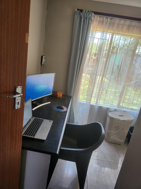 3 Bedroom Property for Sale in Hesteapark Gauteng