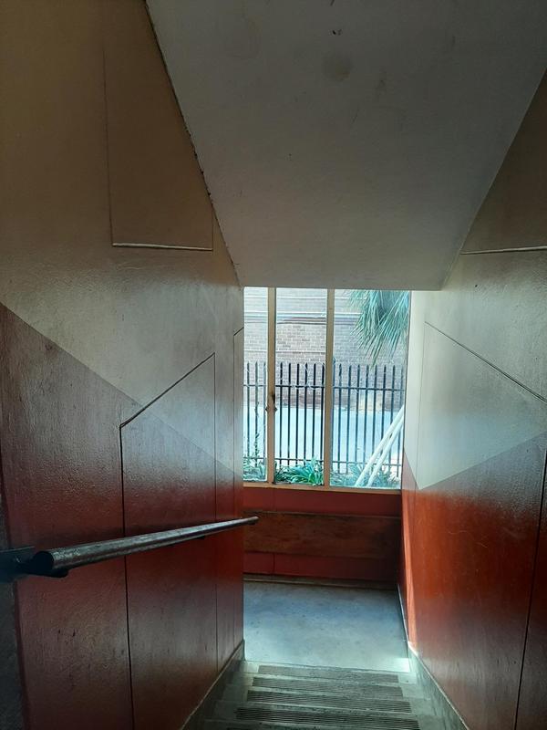 1 Bedroom Property for Sale in Sunnyside Gauteng