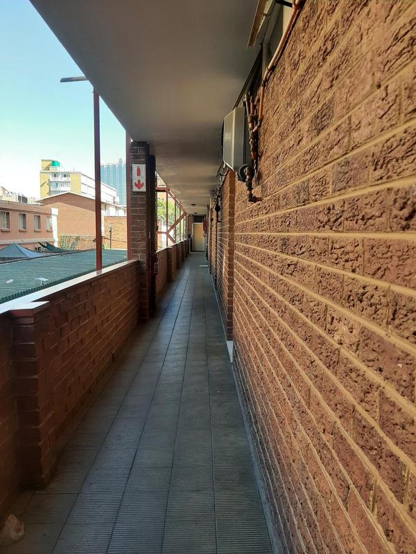 1 Bedroom Property for Sale in Sunnyside Gauteng