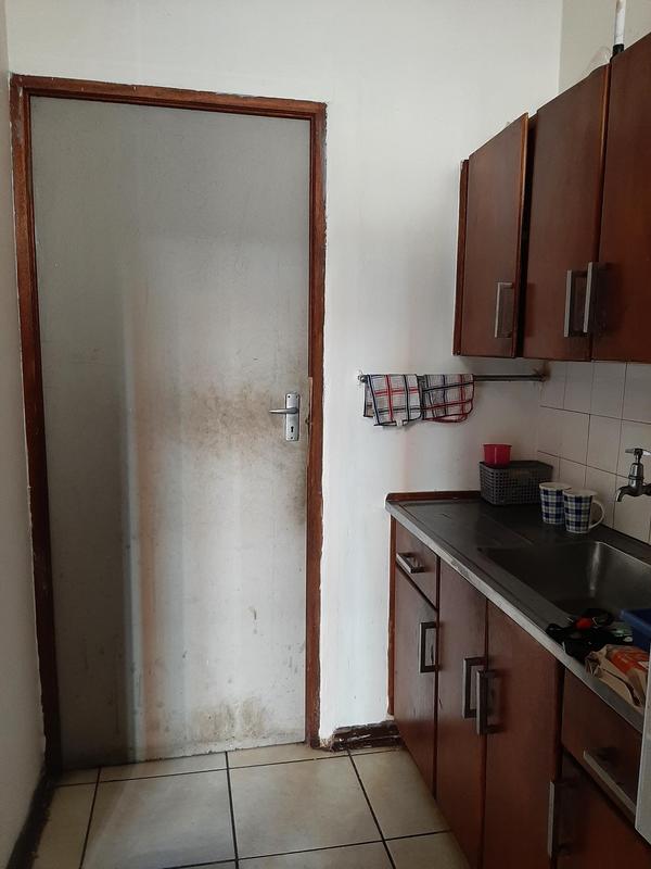 1 Bedroom Property for Sale in Sunnyside Gauteng