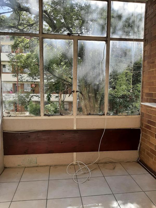 1 Bedroom Property for Sale in Sunnyside Gauteng