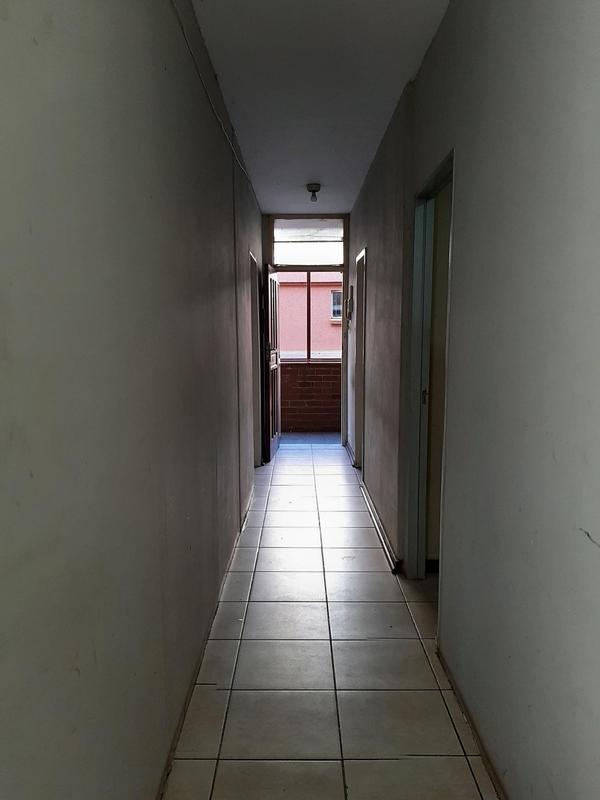 1 Bedroom Property for Sale in Sunnyside Gauteng