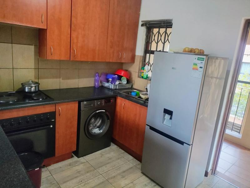 2 Bedroom Property for Sale in Vorna Valley Gauteng