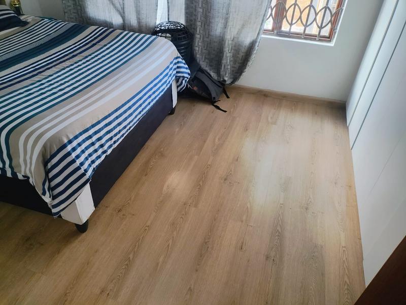 2 Bedroom Property for Sale in Vorna Valley Gauteng