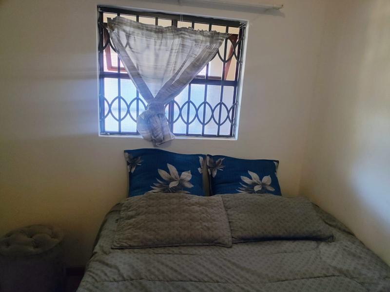 2 Bedroom Property for Sale in Vorna Valley Gauteng