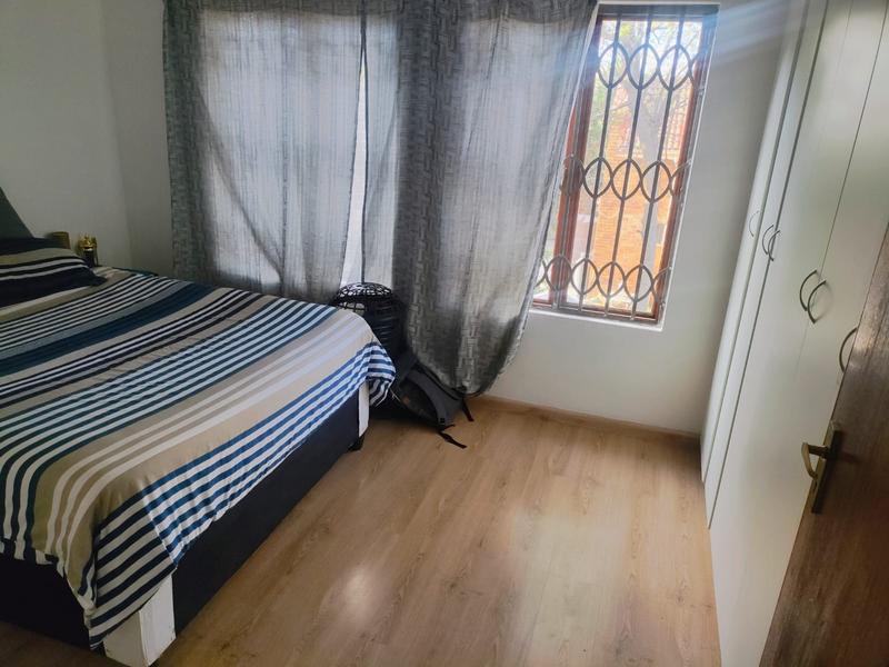 2 Bedroom Property for Sale in Vorna Valley Gauteng
