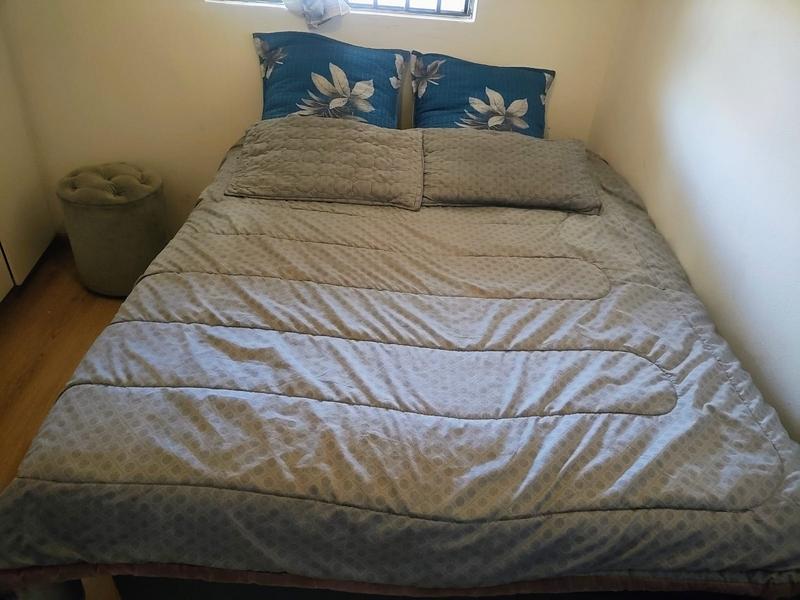 2 Bedroom Property for Sale in Vorna Valley Gauteng