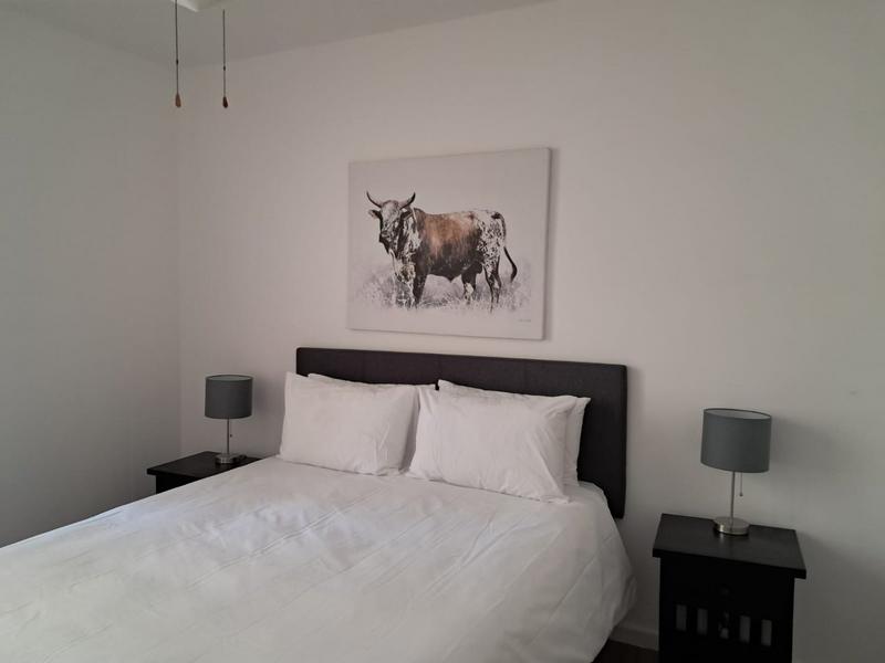 To Let 3 Bedroom Property for Rent in Sandton Central Gauteng