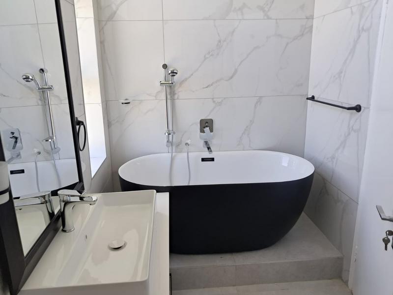 To Let 3 Bedroom Property for Rent in Sandton Central Gauteng