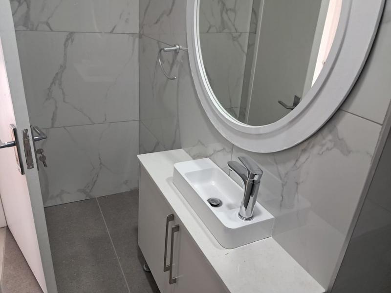 To Let 3 Bedroom Property for Rent in Sandton Central Gauteng
