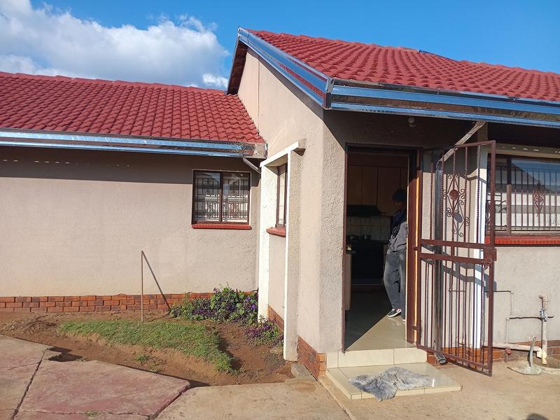 4 Bedroom Property for Sale in Beverley Hills Gauteng