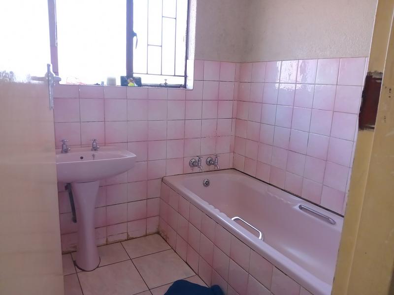 4 Bedroom Property for Sale in Beverley Hills Gauteng